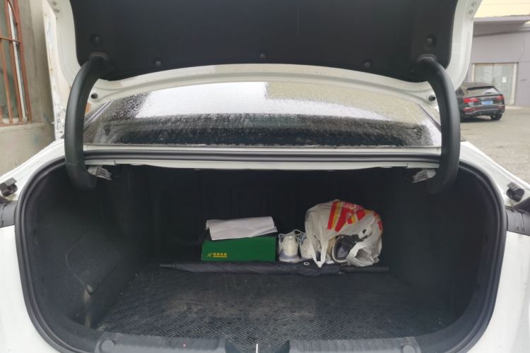 Used Geely Galaxy L6 2023 125km MAX
