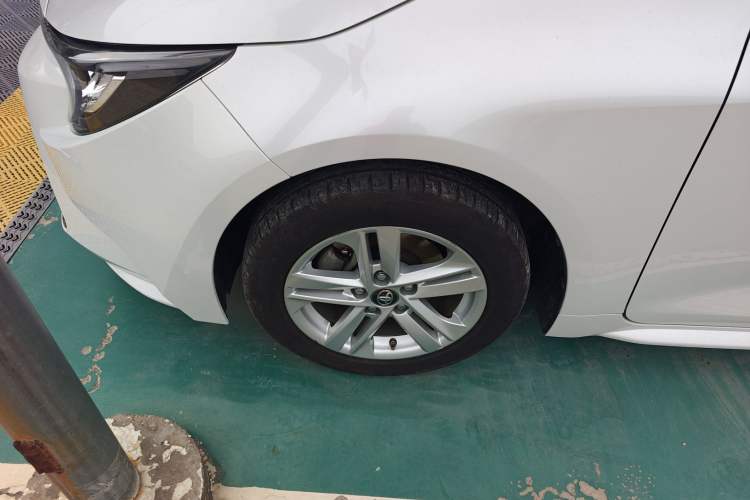 Used Toyota Levin 2021 185T CVT Luxury Edition Left Front Wheel Hub