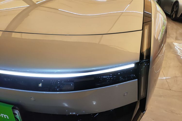 Used XPeng P7 2025 Model—750 All-Wheel-Drive High-Performance Ultra Left Front Headlight