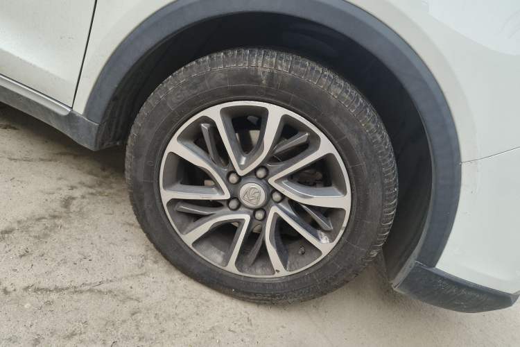 Used Baojun 730 2019 1.5T CVT Flagship Version 7 Seats China V Emission Standard