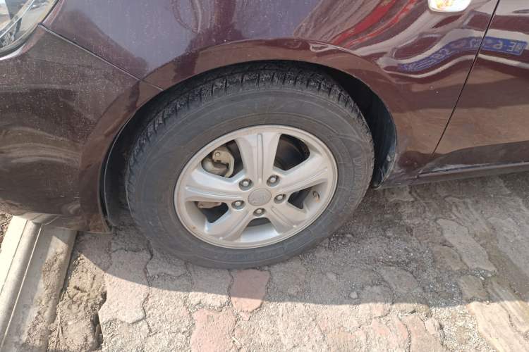 Used Kia Forte 2014 1.6L MT GL
