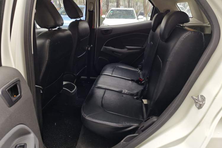 Used Ford EcoSport 2013 1.5L Manual Comfort Model