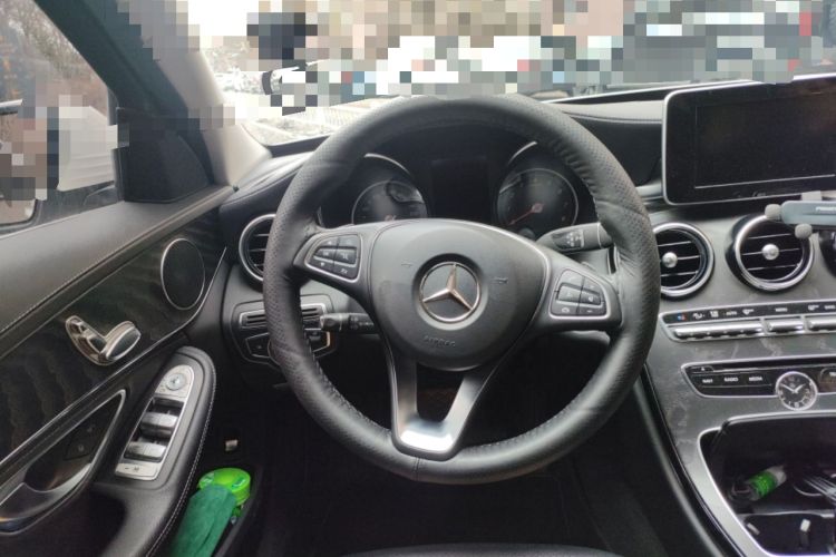 Used Mercedes-Benz C-Class 2017 Restyled C 180 L Fashion Edition Sport Version Steering Wheel