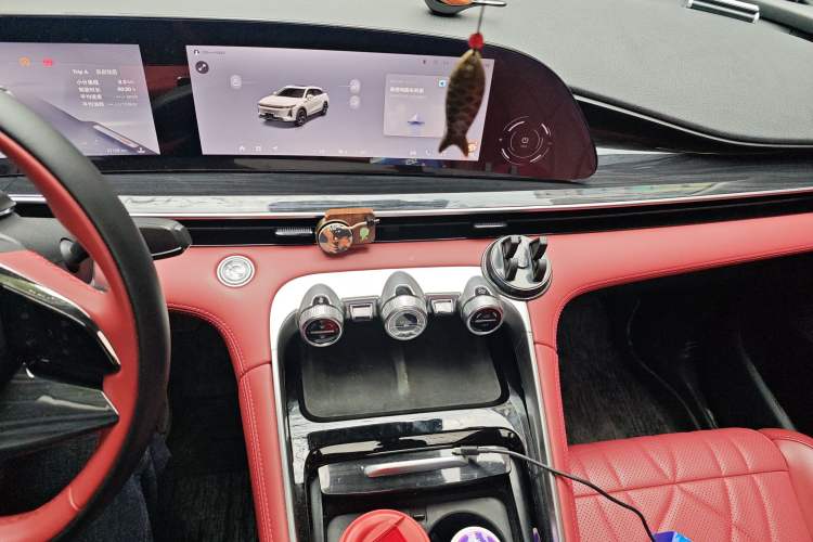 Used EXEED Stellar 2023 400T Two-Wheel Drive Comfort Flyfish Edition