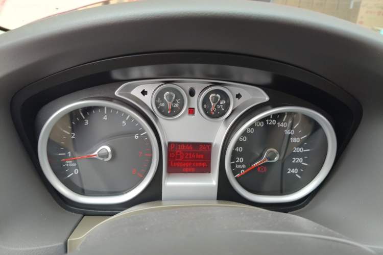 Used Ford Focus 2011 Hatchback 1.8L Automatic Fashion Edition
