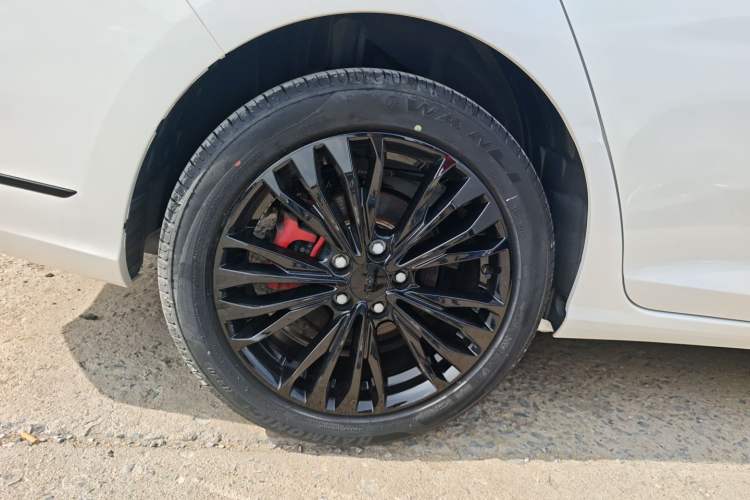 Used Dongfeng Aeolus Yixuan MAX 2021 1.5T Super Cool Trendy Dad Edition Exterior 5