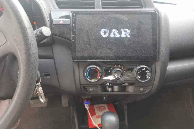 Used Honda Fit 2018 1.5L CVT Comfort Sunroof Version Audio And AC Panel