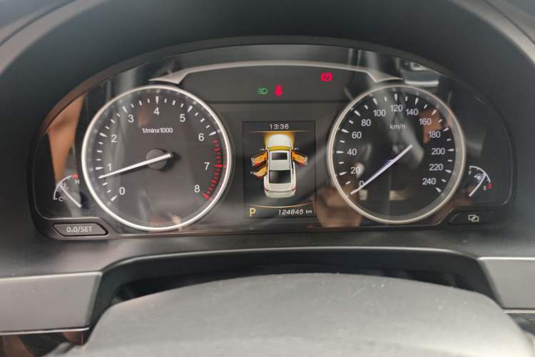 Used Geely Auto Emgrand GT 2015 2.4L Luxury Model
