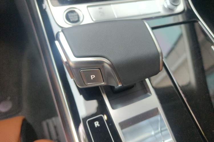 Used Audi A8 2025 A8L 45 TFSI quattro Luxury Model
