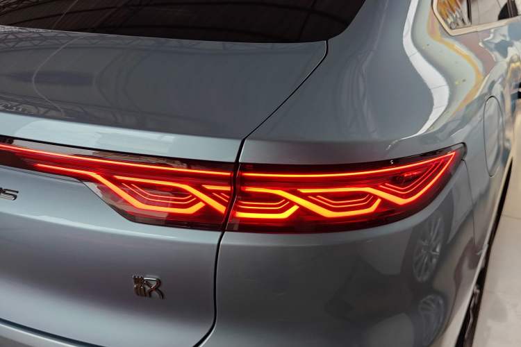 Used BYD Han 2023 DM-i Champion Edition 121KM Prestige Model