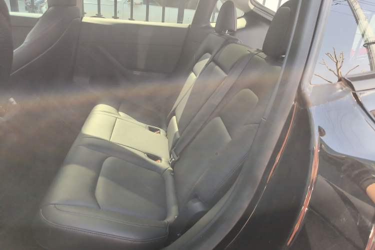 Used Tesla Model Y 2021 Standard Range Rear-Wheel Drive Version