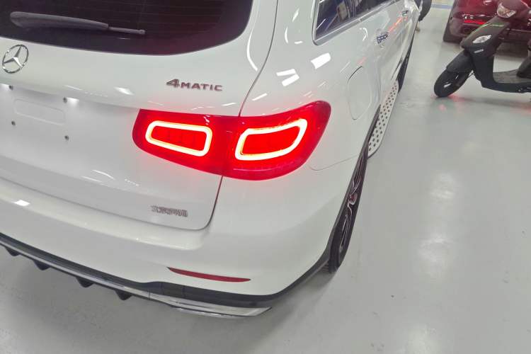 Used Mercedes-Benz GLC 2020 GLC 300 L 4MATIC Luxury Model