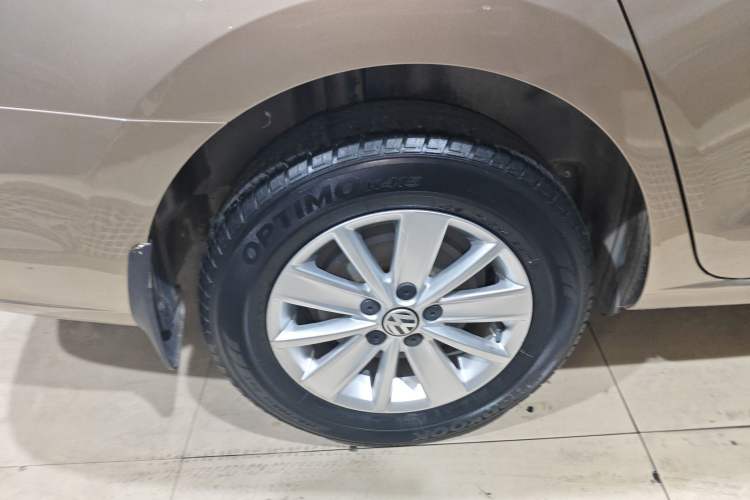 Used Volkswagen Jetta 2017 1.5L Automatic Fashion Model