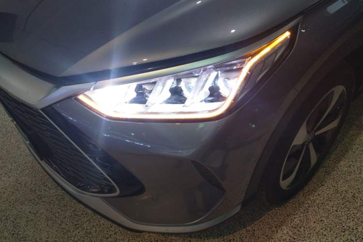 Used BYD Song PLUS New Energy 2021 DM-i 100KM Four-Wheel Drive Flagship PLUS