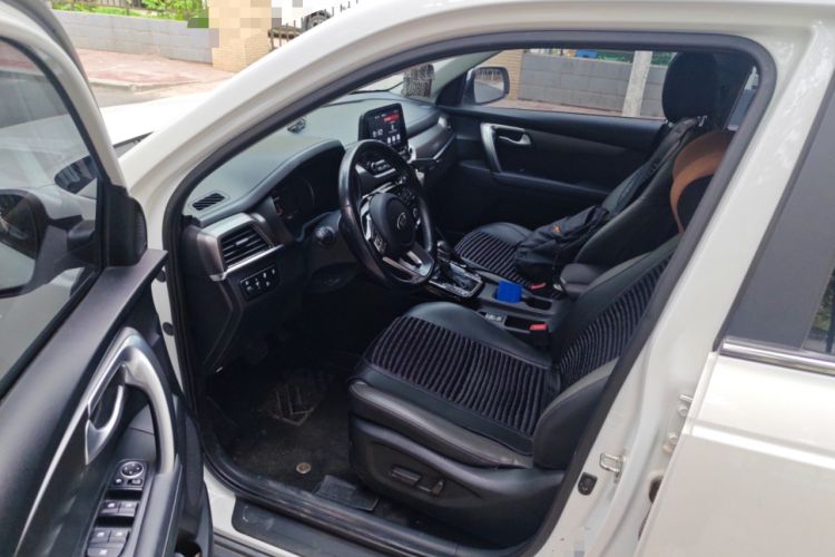 Used Kia Sportage R 2019 2.0L Automatic Smart Luxury Edition Driver Seat