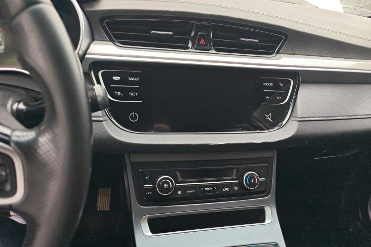 Used Geely Auto Emgrand 2018 1.5L Manual Upward Connect Edition
