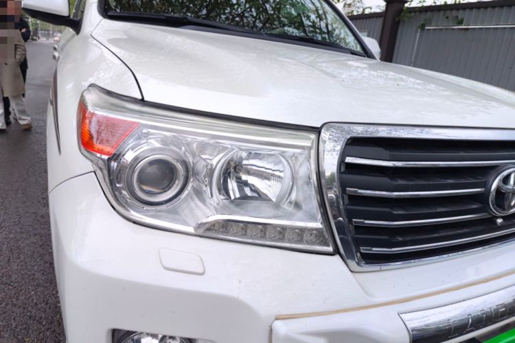 Used Toyota Land Cruiser 2013 4.0L GX-R Middle East Edition