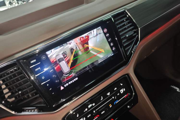 Used Volkswagen Viloran 2020 380TSI Prestige Edition
