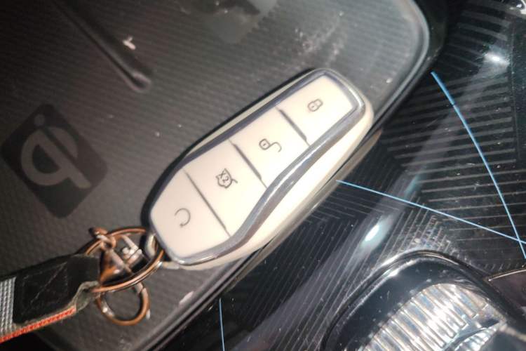 Used BYD Seal 2022 550 km Standard Range Rear-Wheel Drive Prestige Version
