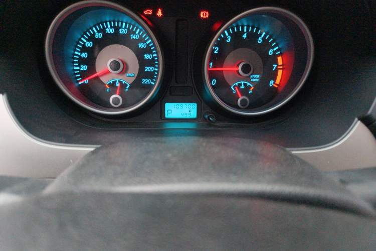 Used Buick Excelle 2013 1.5L Automatic Classic Model
