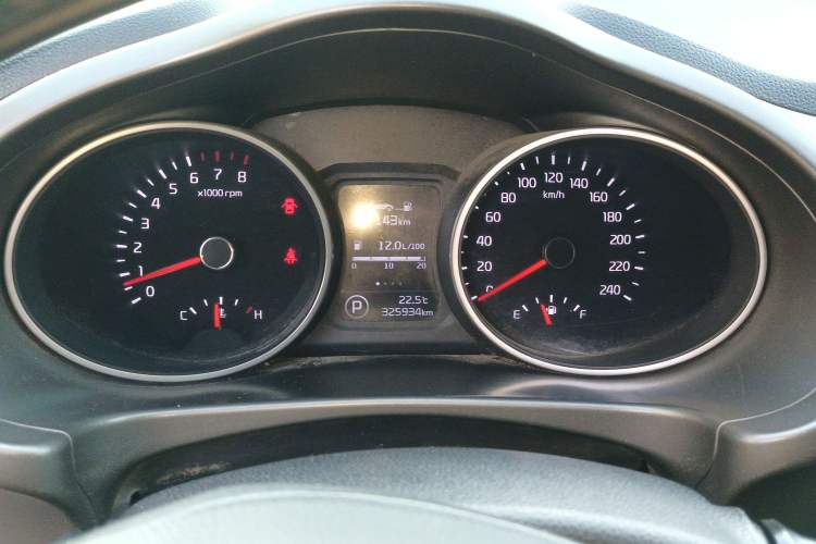 Used Kia Sportage R 2015 2.0L Automatic Two-Wheel Drive GLS Instrument Cluster