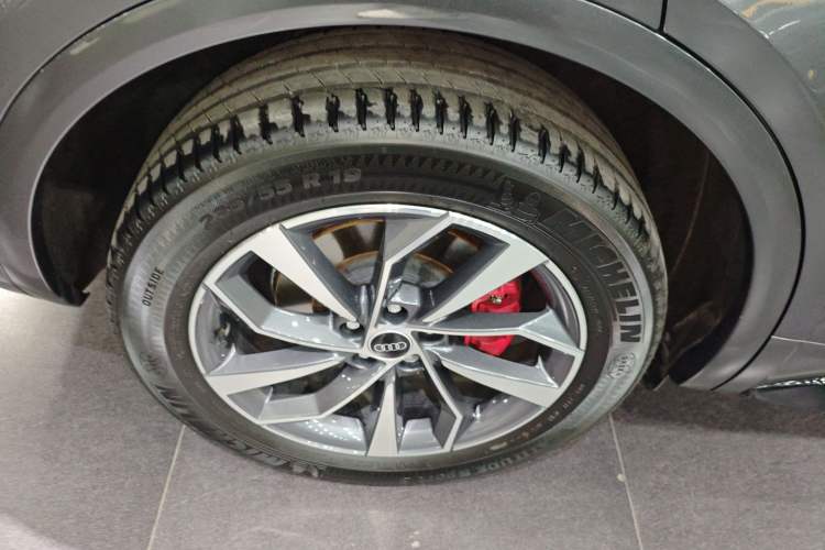 Used Audi Q5L 2024 40 TFSI Luxury Dynamic Edition