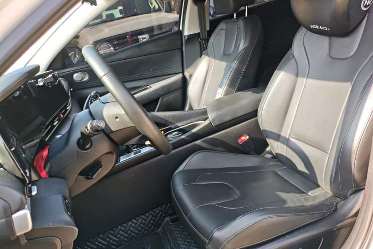 Used Hyundai Elantra 2022 1.5L CVT LUX Prestige Edition