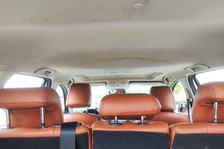 Used Mazda CX-5 2015 2.0L Automatic Two-Wheel Drive Urban Version
