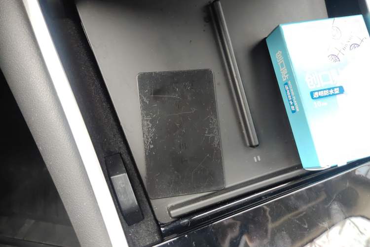 Used Tesla Model 3 2019 Long-Range All-Wheel-Drive Version Vehicle Key