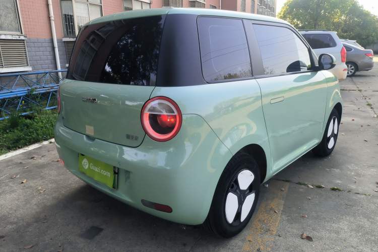 Used CHANGAN NEVO Lumin 2023 205km Xiangqin Version Rear Right 45 Deg