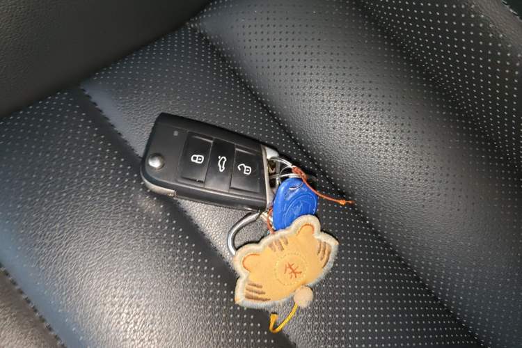 Used Volkswagen Tharu 2019 280TSI Two-Wheel Drive Flagship Version China VI Standard
