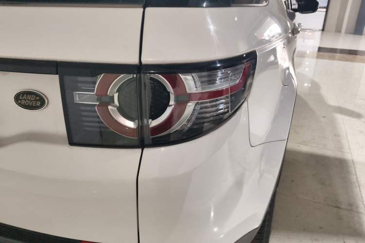 Used Land Rover Discovery Sport 2018 240 PS SE Version Right Rear Taillight