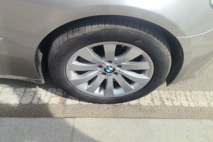 Used BMW 7 Series 2009 740Li Leading Model Right Front Wheel Hub