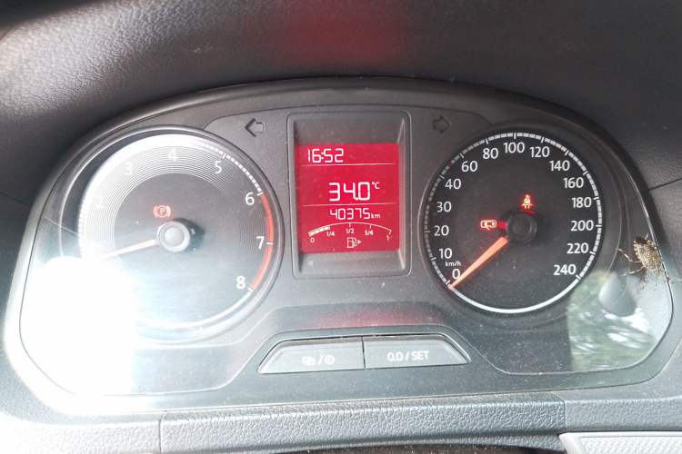 Used Volkswagen Jetta 2017 1.5L Manual Comfort Model Instrument Cluster