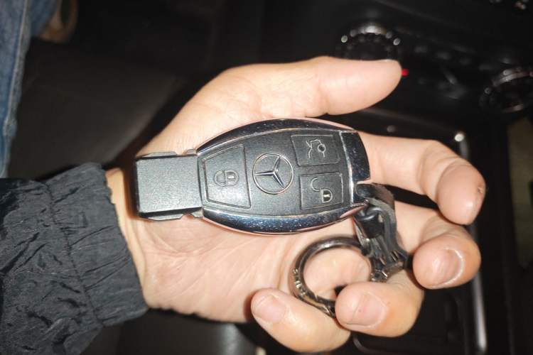 Used Mercedes-Benz GLK-Class 2013 Facelift GLK 300 4MATIC Luxury Edition