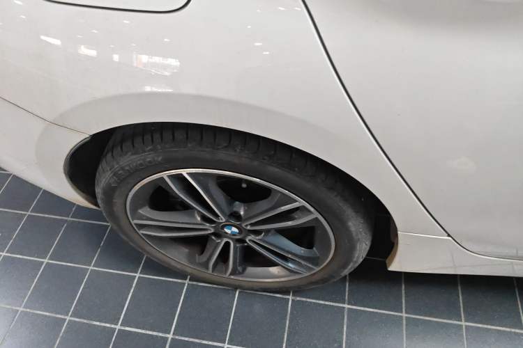 Used BMW 1 Series 2019 118i Fashion Model Right Rear Wheel Hub