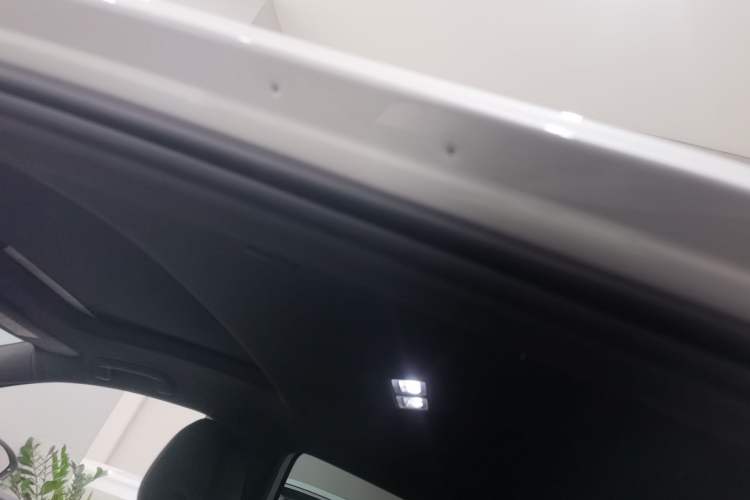 Used Volkswagen Golf 2021 280TSI DSG R-Line Headliner