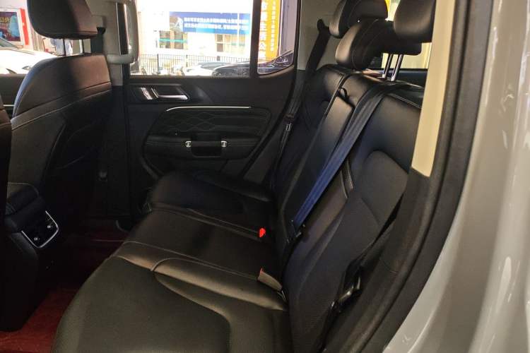 Used Tank 300 New Energy 2025 Hi4-T