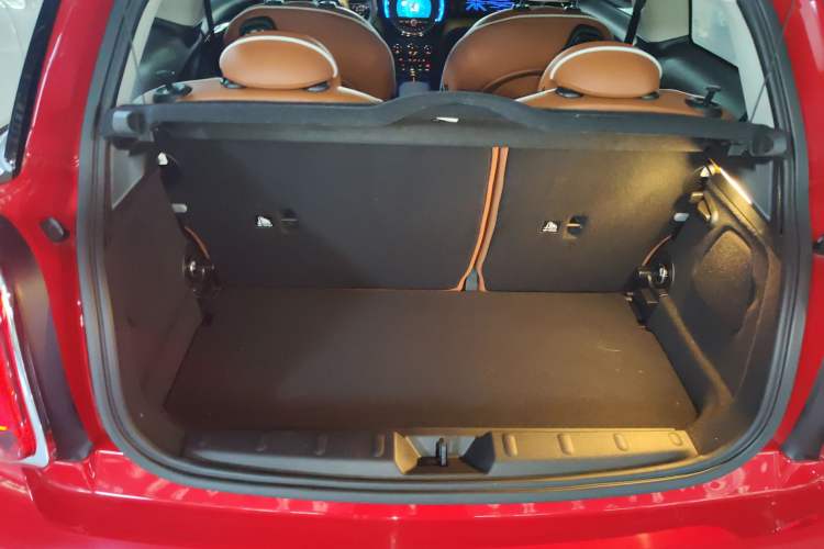 Used MINI MINI 2018 1.5T COOPER Artist