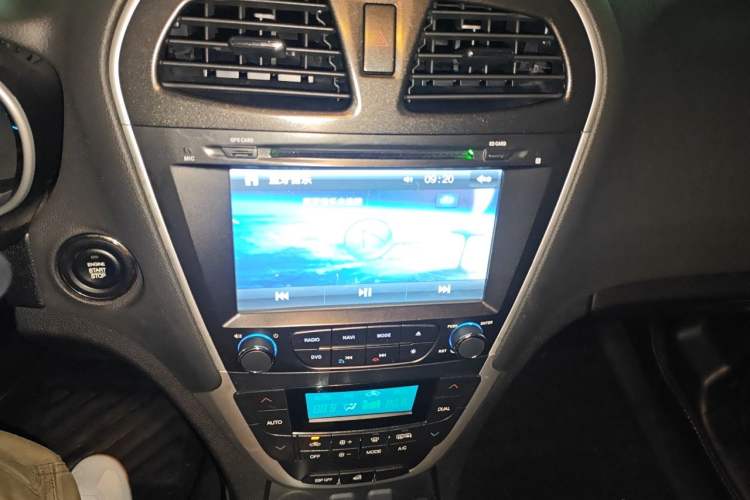 Used GAC Trumpchi GS5 2013 1.8T Automatic All-Wheel-Drive Luxury Edition