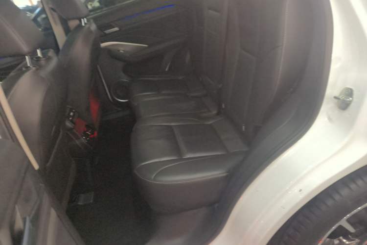 Used Wey VV6 2021 2.0T Two-Wheel Drive Smart Plus