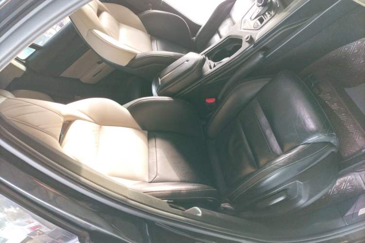 Used Lynk & Co 05 2020 2.0TD Two-Wheel Drive Zhaoyang Plus
