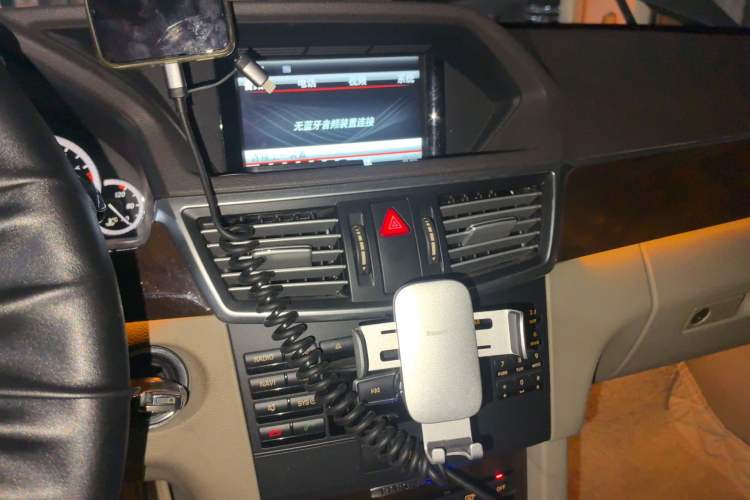 Used Mercedes-Benz E-Class 2013 E 260 L CGI Elegant Model Audio And AC Panel