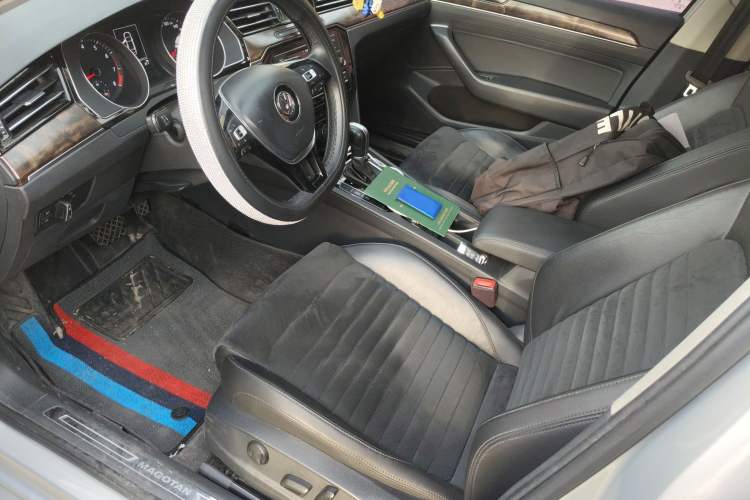 Used Volkswagen Magotan 2017 330TSI DSG Luxury Model Left Front Seat