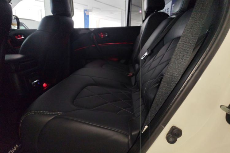 Used Nissan Patrol 2018 4.0L LinkedIn Edition
