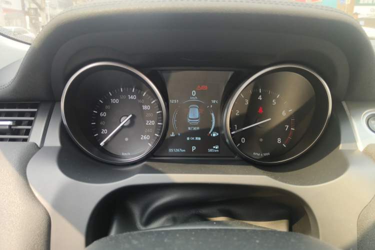 Used Land Rover Range Evoque 2018 240PS PURE Style Edition Instrument Cluster