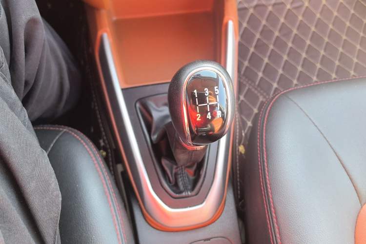 Used Geely Auto Diamond 2016 1.5L Manual Entry-Level Trim
