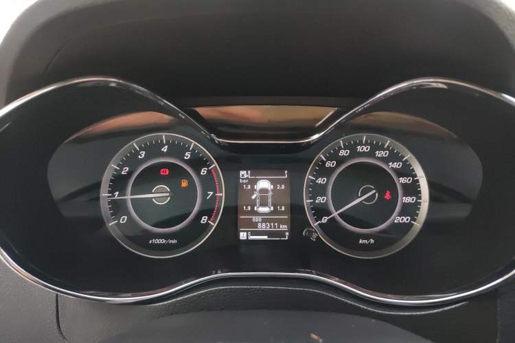 Used Baojun 560 2015 1.8L manual luxury version