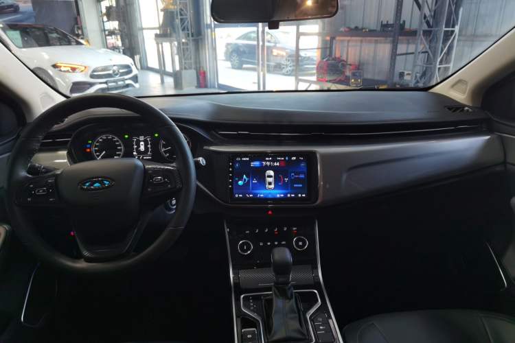 Used Chery Arrizo 5 2019 Revised PRO 1.5L CVT Youth Edition China VI Standard
