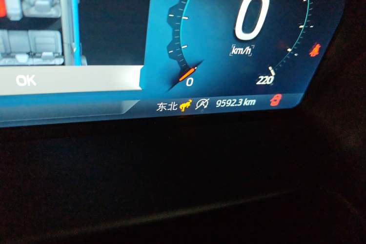 Used Ford Bronco 2024 2.3T Wilderness Odometer Close Up